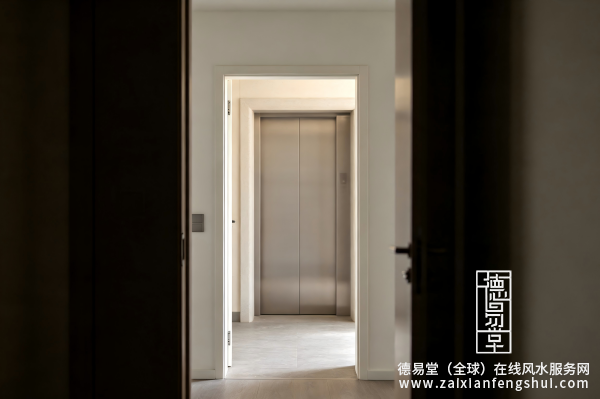 配图.png